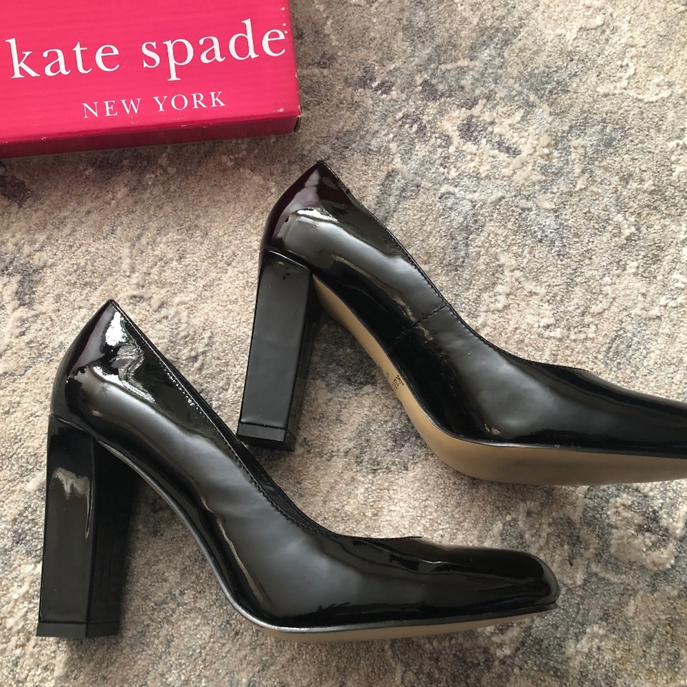 Brand New Women's Kate Spade Monica black patent pump - size 6.5